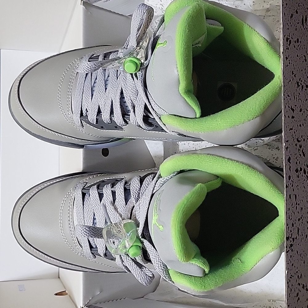 Retro Jordan - Picture 2 of 5
